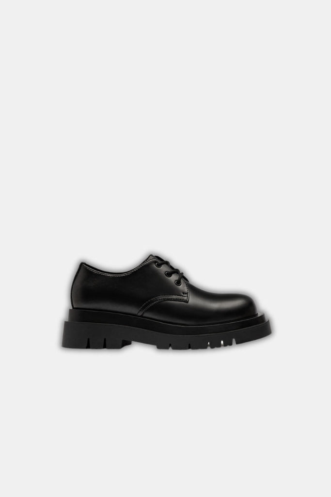 Black Derby British Brogue