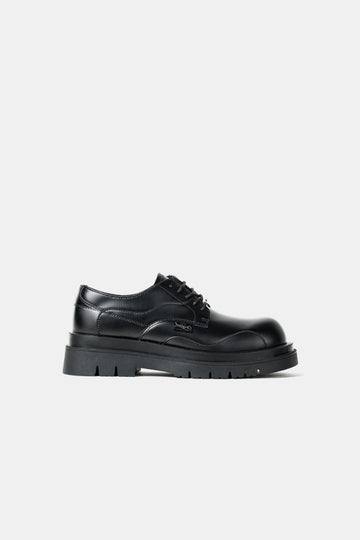 Black Derby Tecnical British Brogue